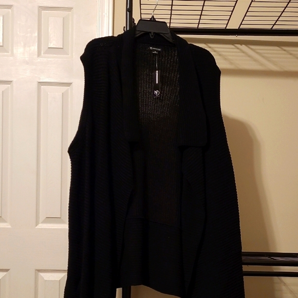 NWT New Directions Women's Black Sleeveless Shrug size 3X - Picture 1 of 9